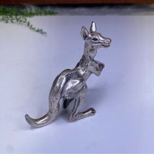 Vintage Peltro Italy Solid Pewter Silver Color Kangaroo Figurine 3.5" Tall